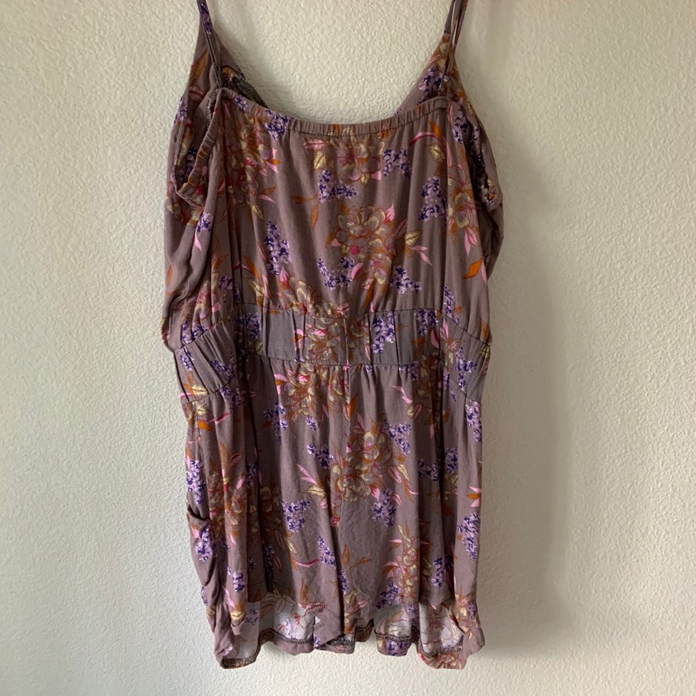 Flower romper - Picture 2 of 3